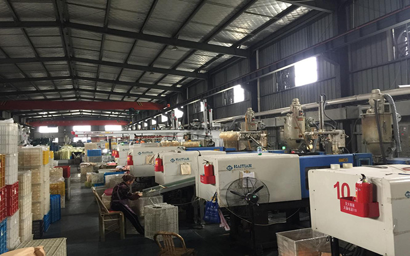 Cixi Changhe Leyou Sanitary Ware Factory dây chuyền sản xuất nhà máy